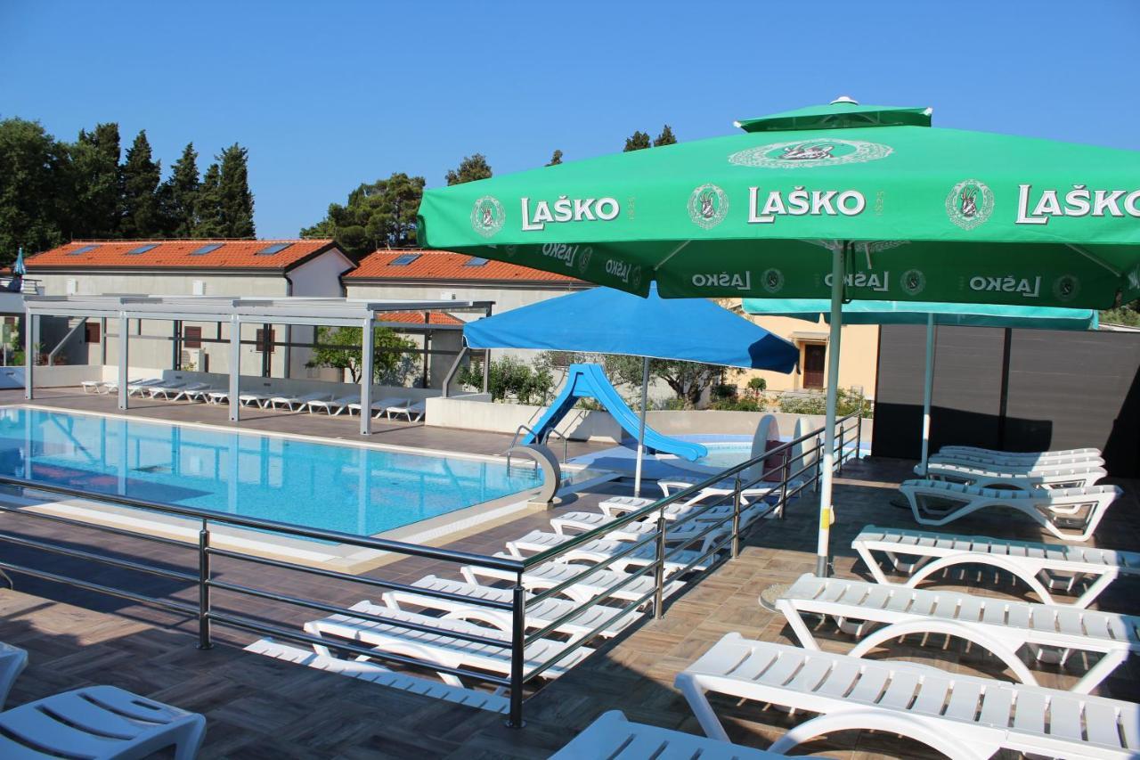 Resort Zatisje Savudrija Exterior photo