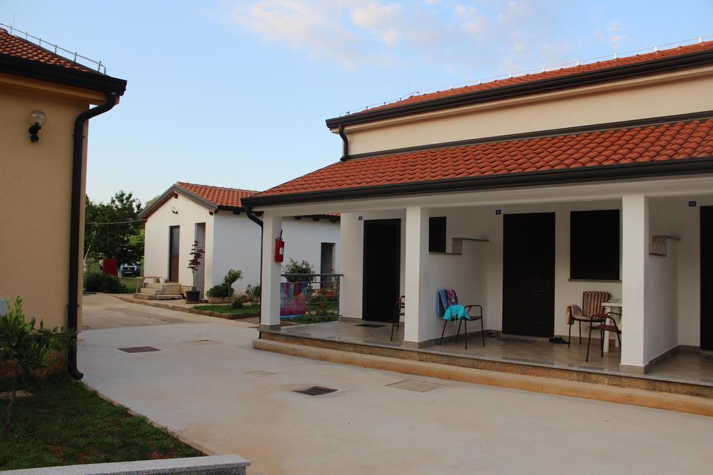Resort Zatisje Savudrija Exterior photo