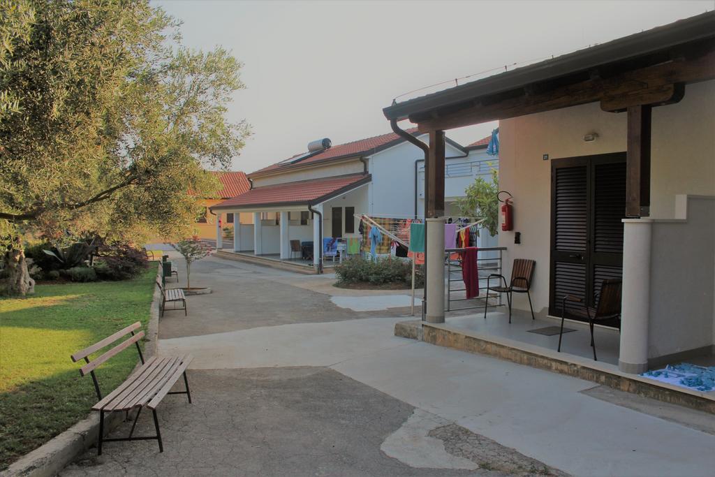 Resort Zatisje Savudrija Exterior photo